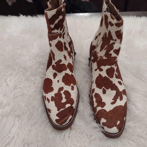 Luxxe Design Shoes Cow Leather Boots. - Picture 3 of 13
